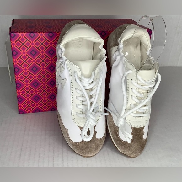 NWT Tory Burch Vintage Authentic Double T Trainer Sneakers White/ Ivory/ Size 7M - Picture 3 of 16